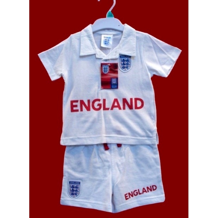 England Football Short Set -- £5.50 per item - 10 pack